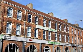 Trinity Hotel Hull 2*